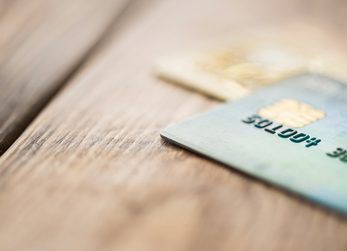 shutterstock_266793704_carte bancaire_2